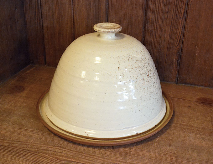 White Horse Pottery » Cheese Dome Sets